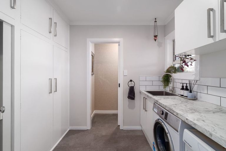 Photo of property in 146 Grimseys Road, Redwood, Christchurch, 8051