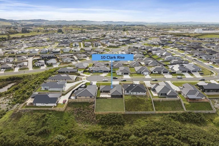 Photo of property in 10 Clark Rise, Pokeno, 2402