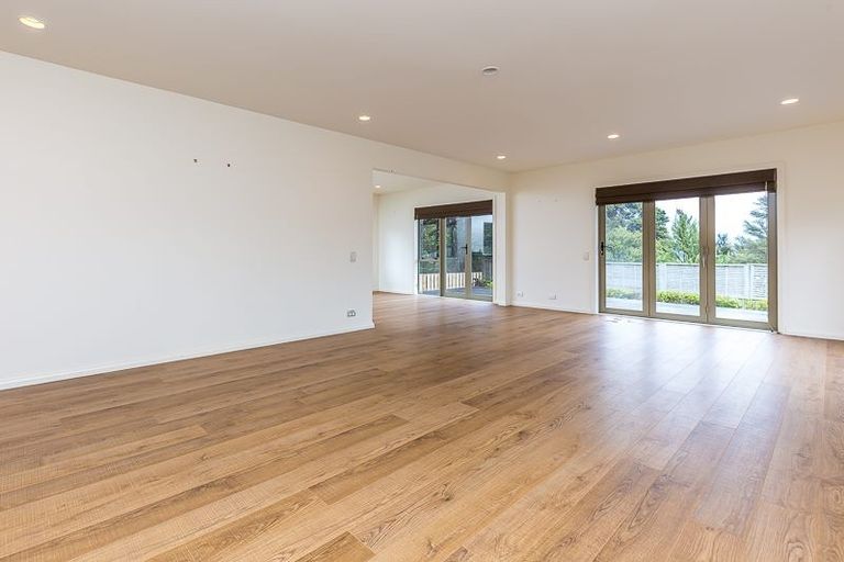 Photo of property in 21 Carol Lee Place, Albany Heights, Auckland, 0632