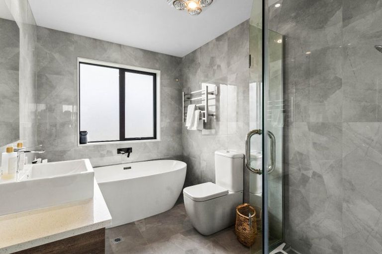 Photo of property in 3 Treloar Crescent, Hobsonville, Auckland, 0616