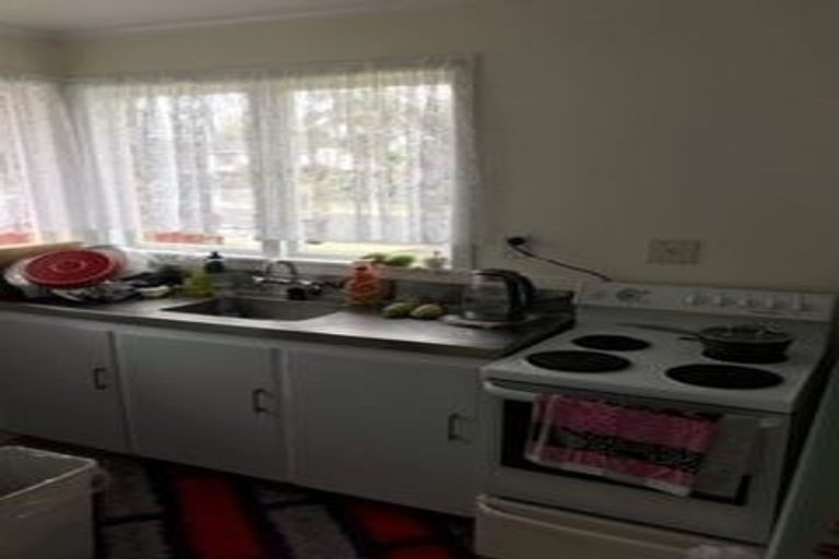 Photo of property in 1/4a Lomas Place, Manurewa, Auckland, 2102