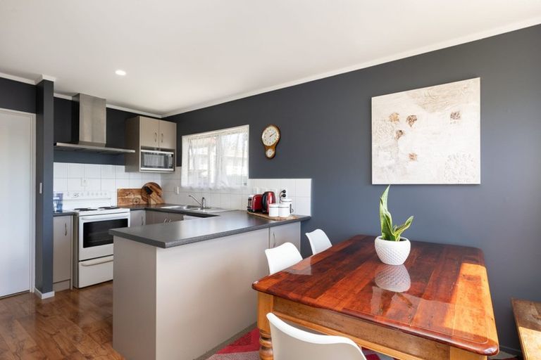 Photo of property in 60 Atuaroa Avenue, Te Puke, 3119