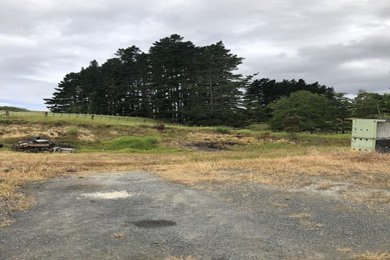 Photo of property in 47 Pukehuia Road, Tangiteroria, 0381