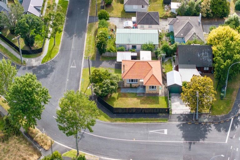 Photo of property in 2 Old Farm Road, Hamilton East, Hamilton, 3216