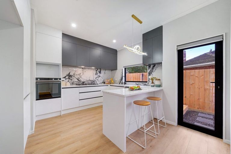 Photo of property in 39b Huia Road, Papatoetoe, Auckland, 2025