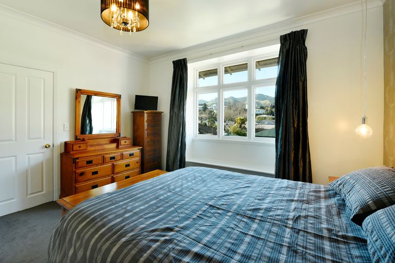 Photo of property in 6 Renwick Place, Nelson South, Nelson, 7010