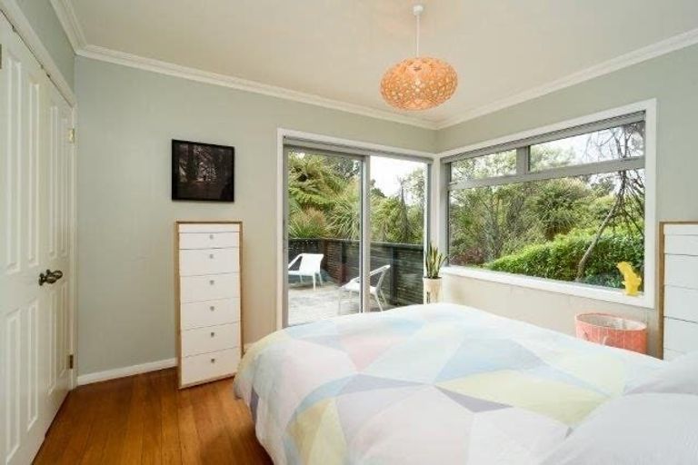 Photo of property in 59 Highbury Road, Highbury, Wellington, 6012