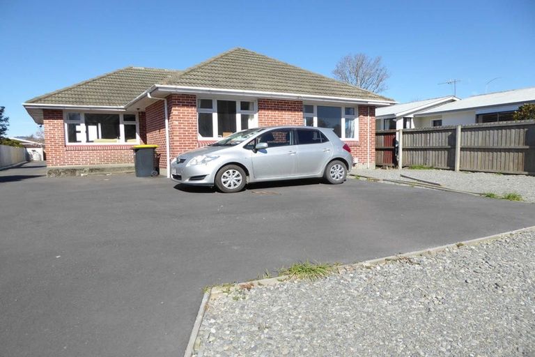 Photo of property in 5 Gladson Avenue, Sockburn, Christchurch, 8042