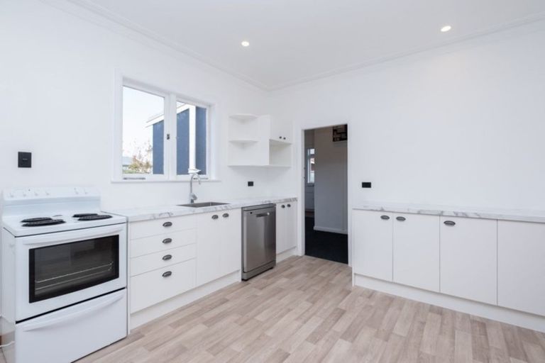 Photo of property in 6 Disraeli Street, Hawera, 4610