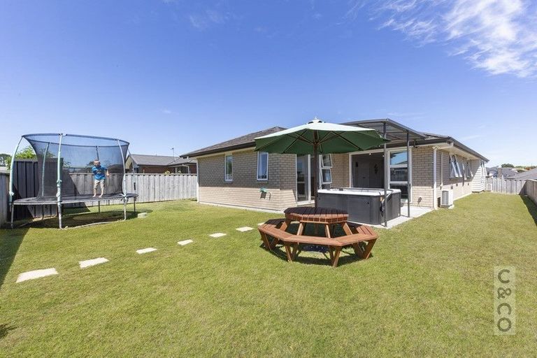 Photo of property in 7 Orchard Terrace, Riverhead, 0820