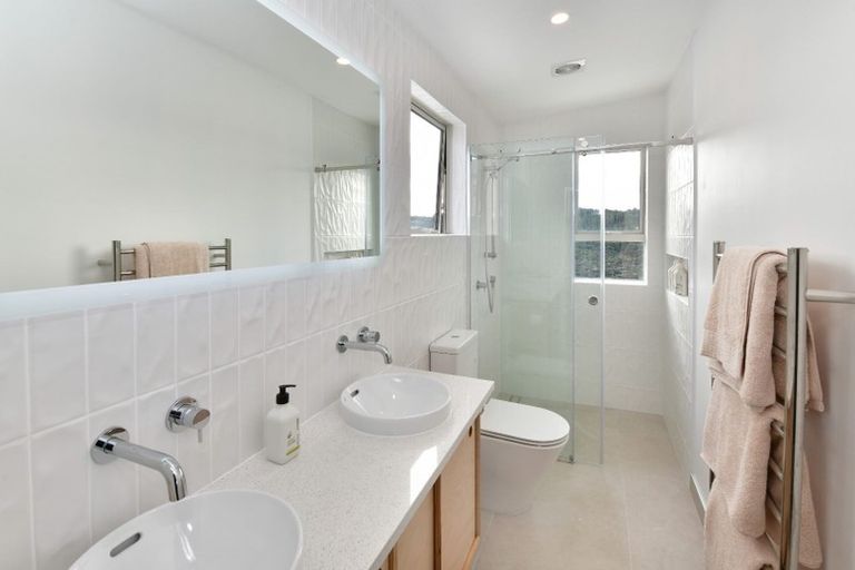 Photo of property in 5 Ringi Lane, Orewa, 0931