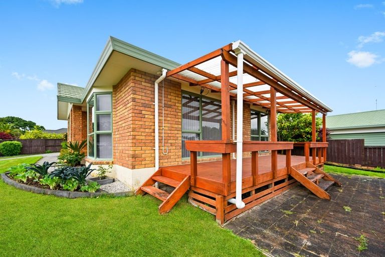 Photo of property in 2 Shannon Place, Nawton, Hamilton, 3200