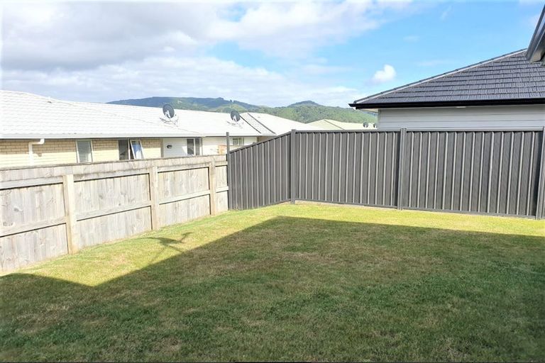 Photo of property in 51 Buddle Road, Wallaceville, Upper Hutt, 5018