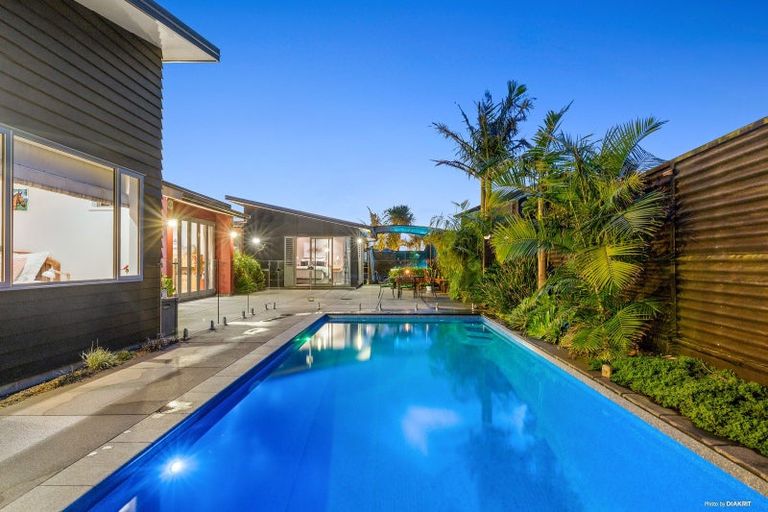 Photo of property in 17 William Andrew Road, Pukekohe, 2120