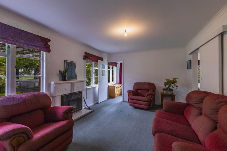 Photo of property in 243 State Highway 2, Clive, 4102