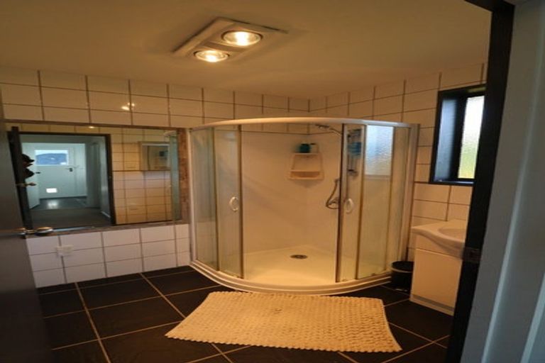 Photo of property in 216 Brockville Road, Brockville, Dunedin, 9011