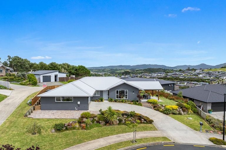 Photo of property in 15 Three Brothers Place, Warkworth, 0981