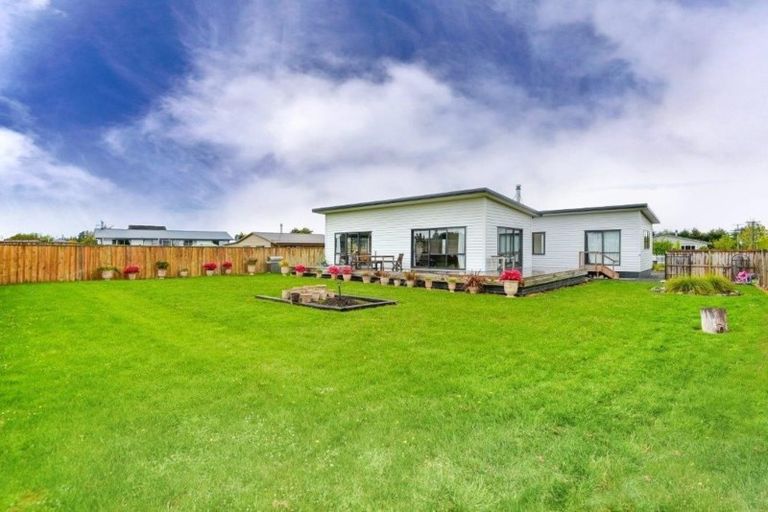 Photo of property in 34 King Street, Coalgate, 7673