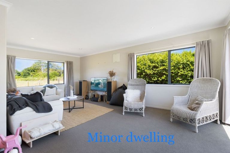 Photo of property in 131 Foster Road, Kumeu, 0891