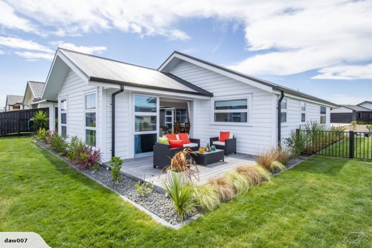 Photo of property in 1 Wahaika Way, Papamoa Beach, Papamoa, 3118