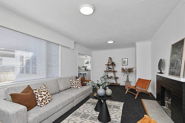 Photo of property in 206 Ngamotu Road, Spotswood, New Plymouth, 4310