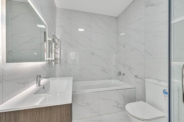 Photo of property in 24b Horokaka Street, Massey, Auckland, 0614