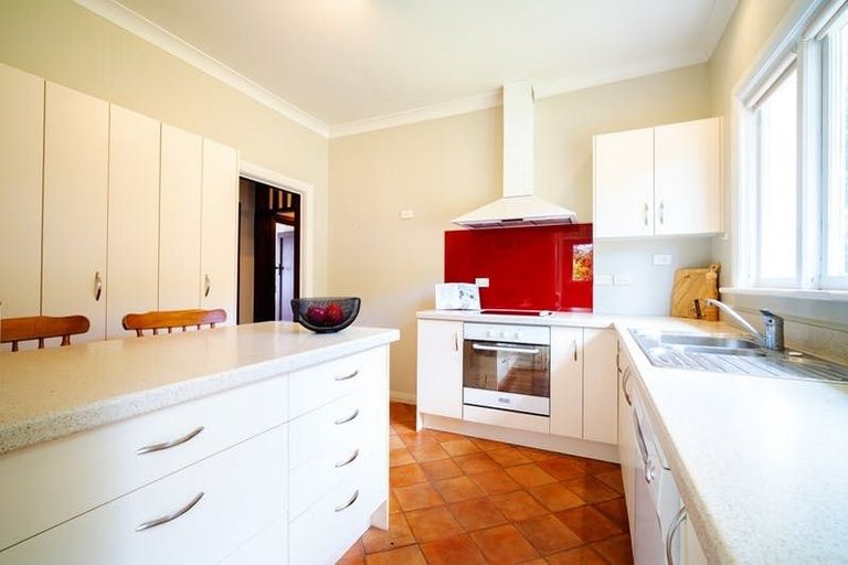 Photo of property in 3 Highcliff Road, Andersons Bay, Dunedin, 9013