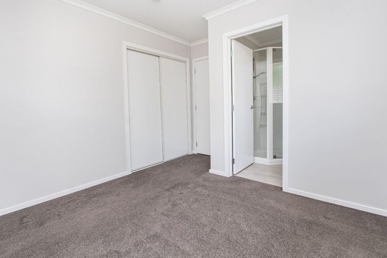 Photo of property in 1/11 Dover Road, Saint Andrews, Hamilton, 3200