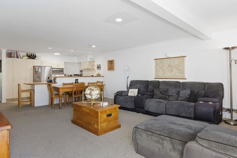 Photo of property in 3/14 Victoria Road, Mount Maunganui, 3116