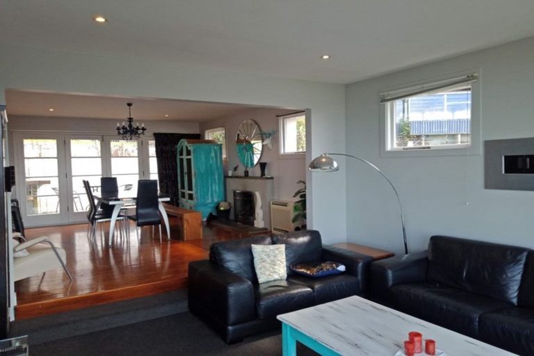 Photo of property in 32 Ravenswood Road, Saint Clair, Dunedin, 9012