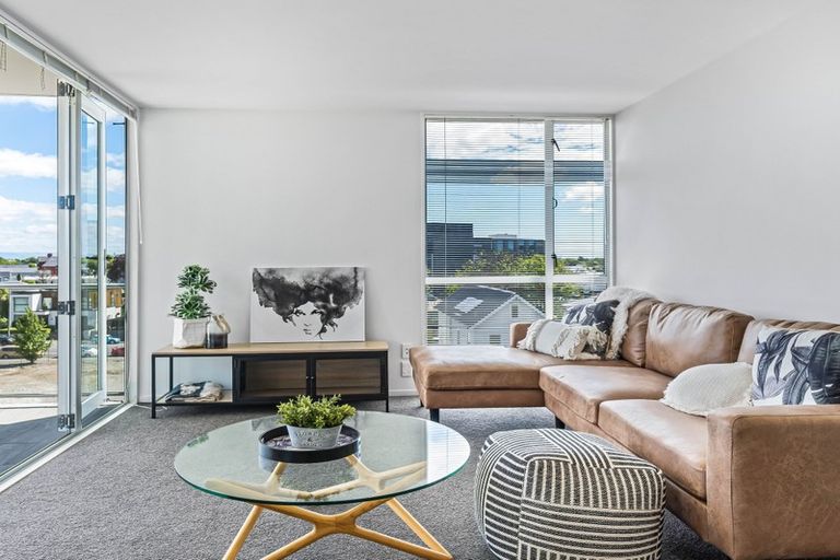 Photo of property in 15/15 Peterborough Street, Christchurch Central, Christchurch, 8013