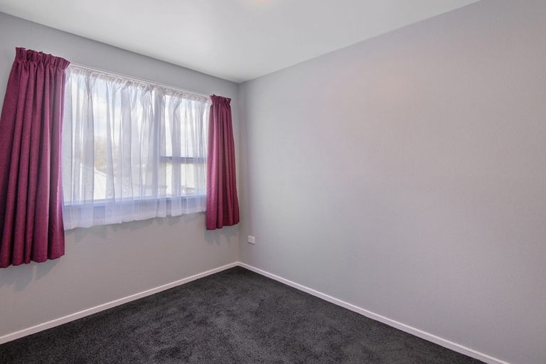 Photo of property in 4/14 Peer Street, Upper Riccarton, Christchurch, 8041