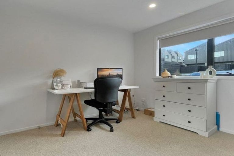 Photo of property in 9/28 Westgate Drive, Westgate, Auckland, 0614