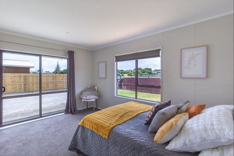 Photo of property in 31 Park Avenue, Waitarere Beach, Levin, 5510