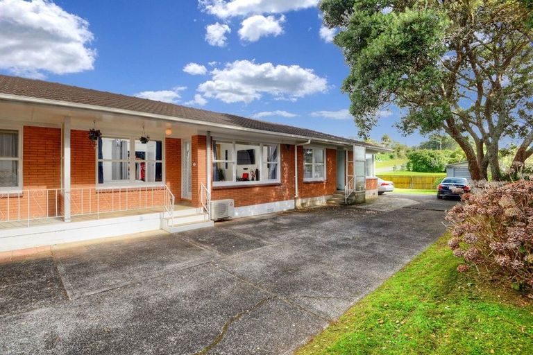Photo of property in 3/760 Beach Road, Browns Bay, Auckland, 0630