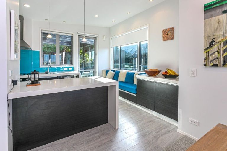 Photo of property in 54 Ocean Beach Road, Tairua, 3508