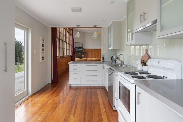 Photo of property in 10122 State Highway 1, Taihape, 4795