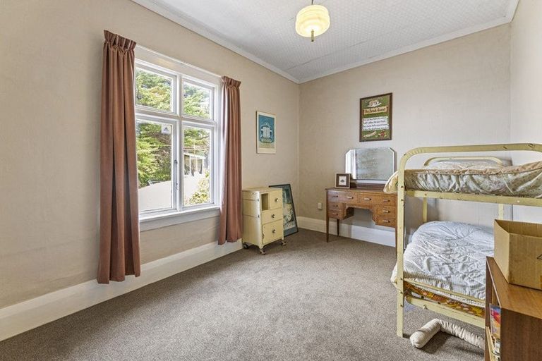 Photo of property in 113 Cliffs Road, Saint Clair, Dunedin, 9012