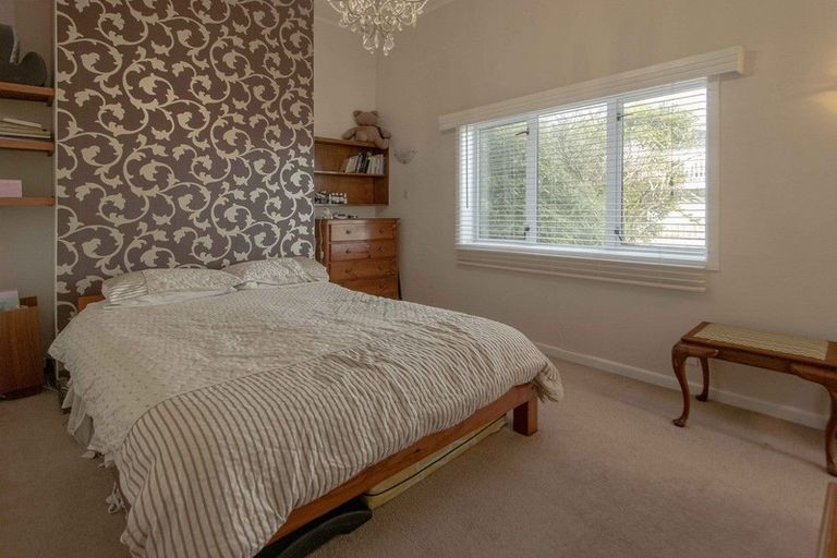 Photo of property in 575 Marine Parade, Napier South, Napier, 4110