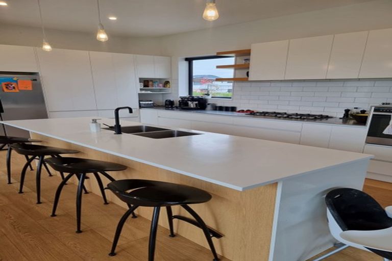 Photo of property in 38 Stackbrae Avenue, Wanaka, 9305