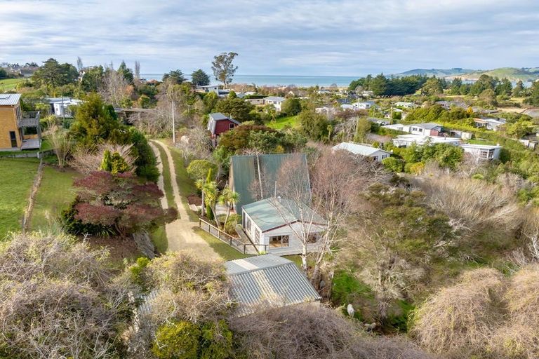 Photo of property in 15 Bank Road, Warrington, Waikouaiti, 9471