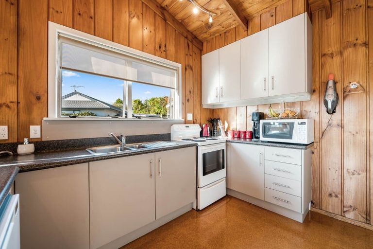 Photo of property in 13 Yasmin Lane, Kinloch, Taupo, 3377