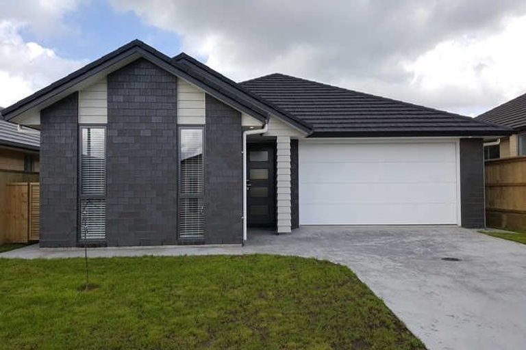 Photo of property in 9 Richardson Road, Omokoroa, 3114
