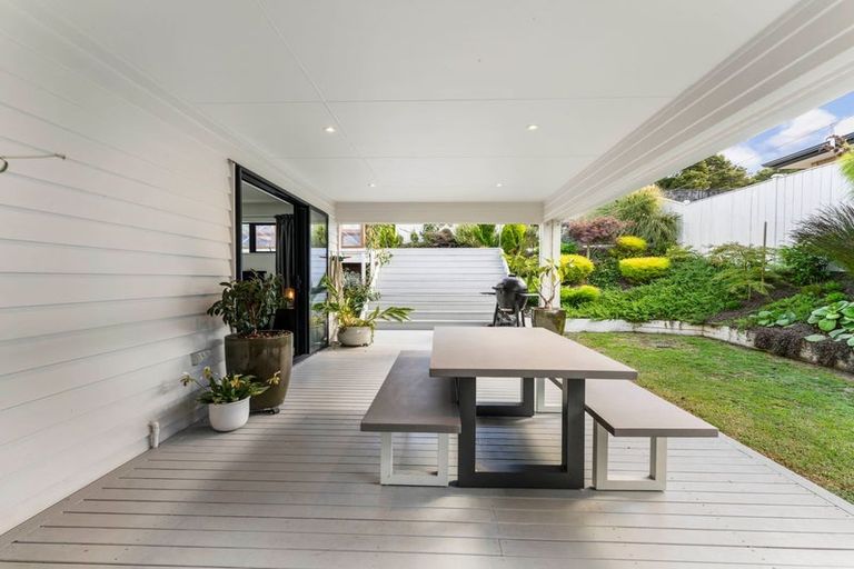 Photo of property in 111 Hillpark Drive, Pokeno, 2402