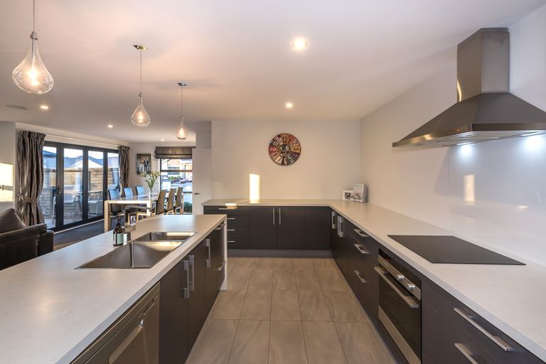 Photo of property in 41 Te Whenu Crescent, Marshland, Christchurch, 8083