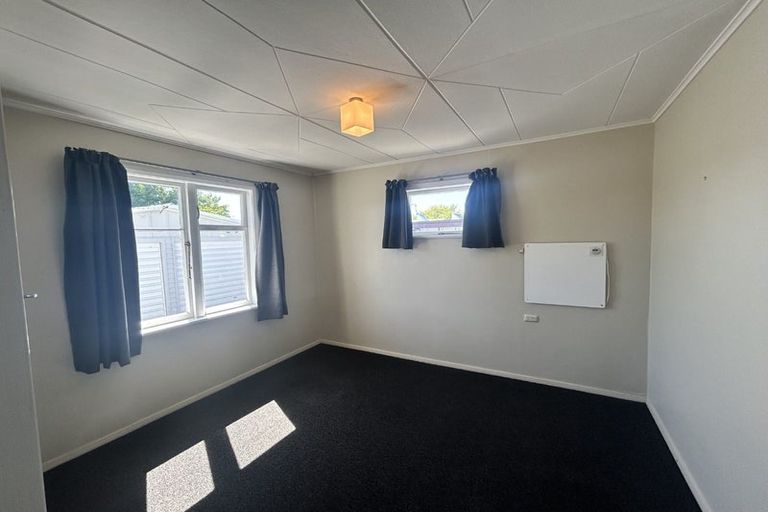 Photo of property in 11 Hereford Street, Levin, 5510