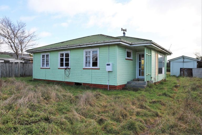 Photo of property in 1 Marr Place, Tokoroa, 3420