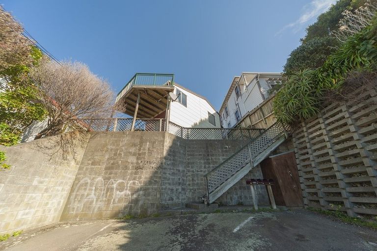 Photo of property in 53b Hankey Street, Mount Cook, Wellington, 6011