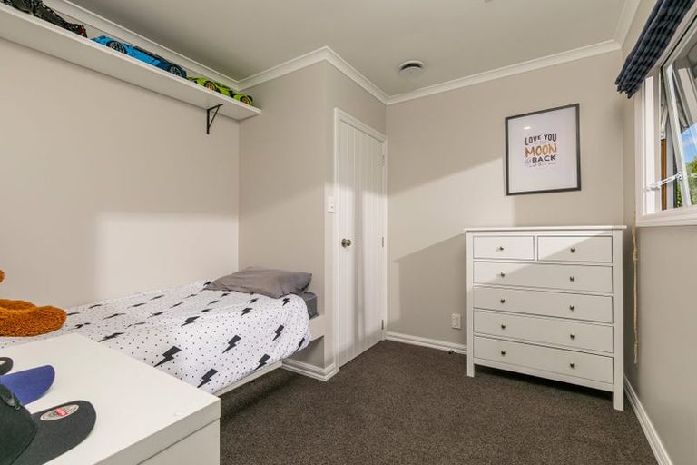 Photo of property in 49 Compton Street, Hillcrest, Auckland, 0627