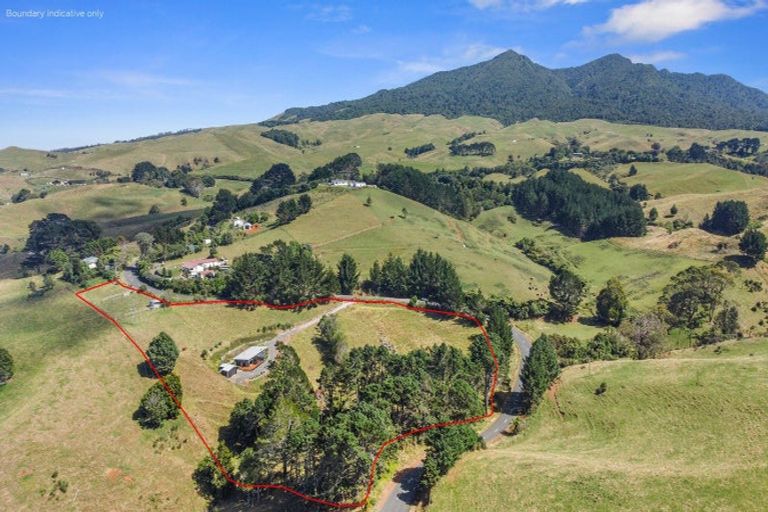 Photo of property in 397 Ruapuke Road, Raglan, 3296
